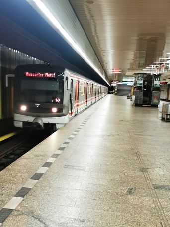 Praga transporte p&uacute;blico